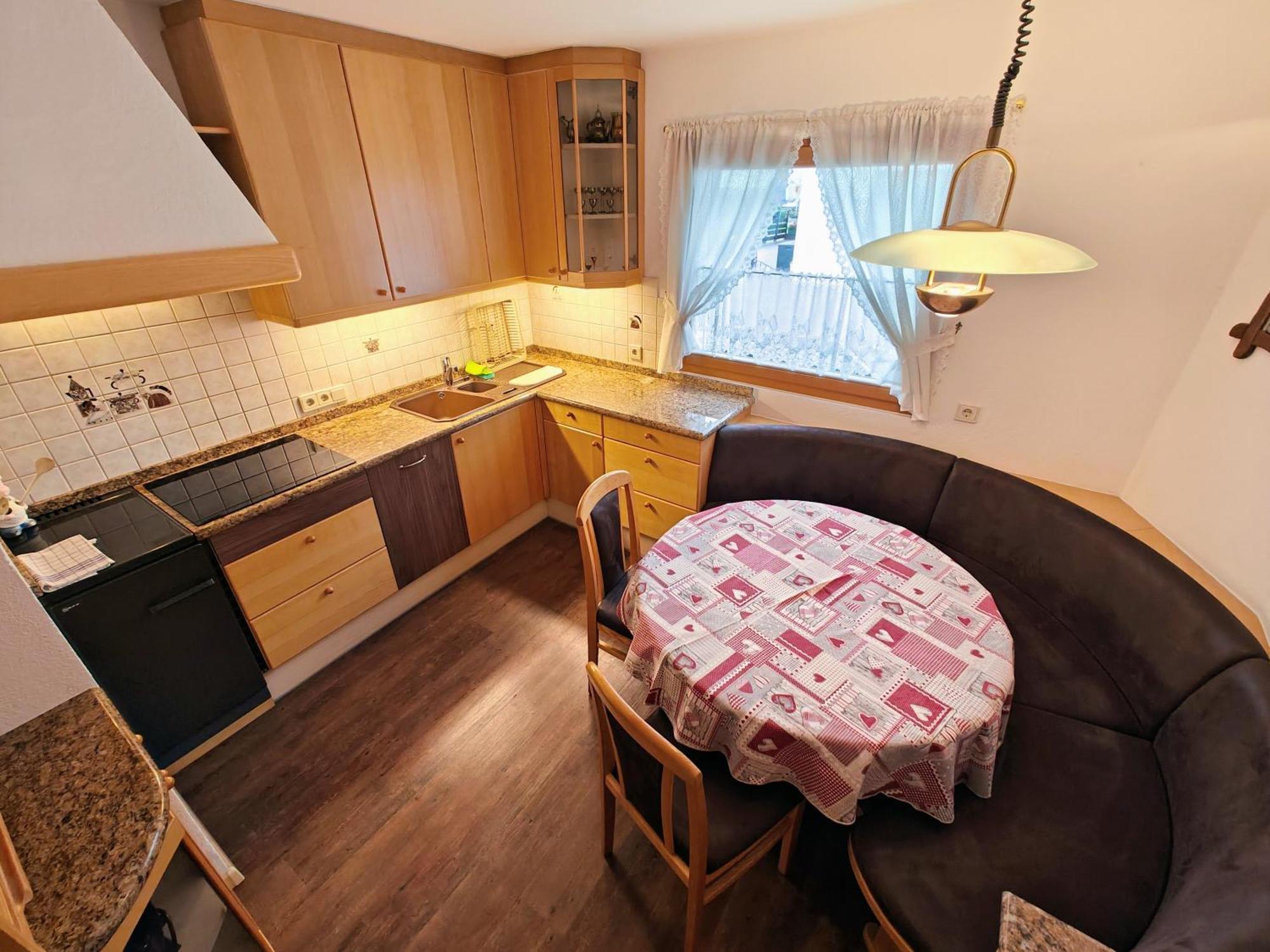 לה וילה Apartments Brunella מראה חיצוני תמונה