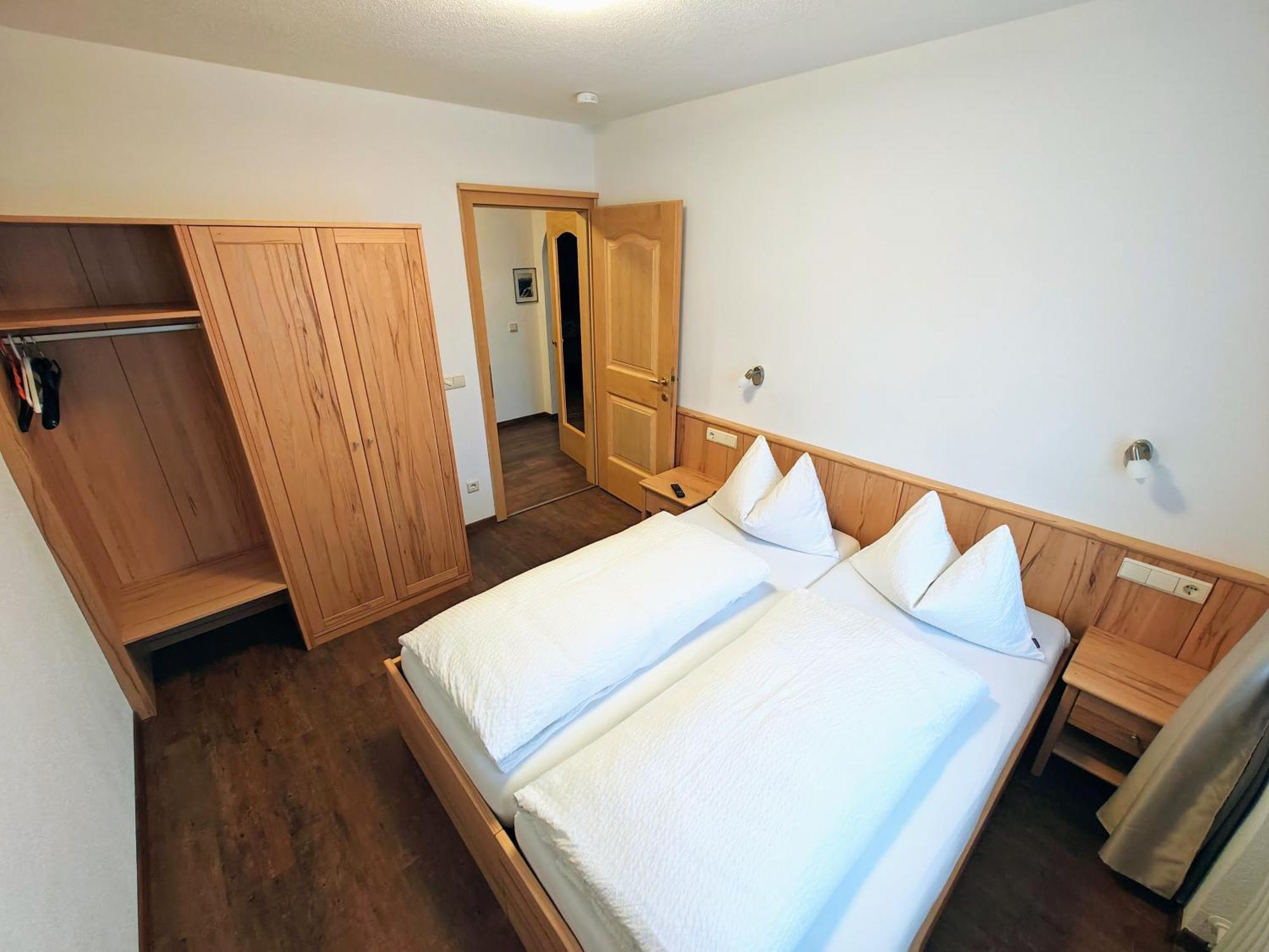 לה וילה Apartments Brunella חדר תמונה
